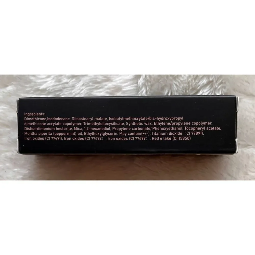 NIB DEFIANCE BEAUTY by Nechami Luminous Liquid Lipstick in Iconic, 4.3 ml